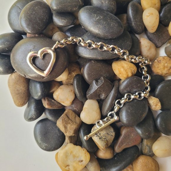 Open Heart Toggle Link Bracelet - Picture 8 of 8